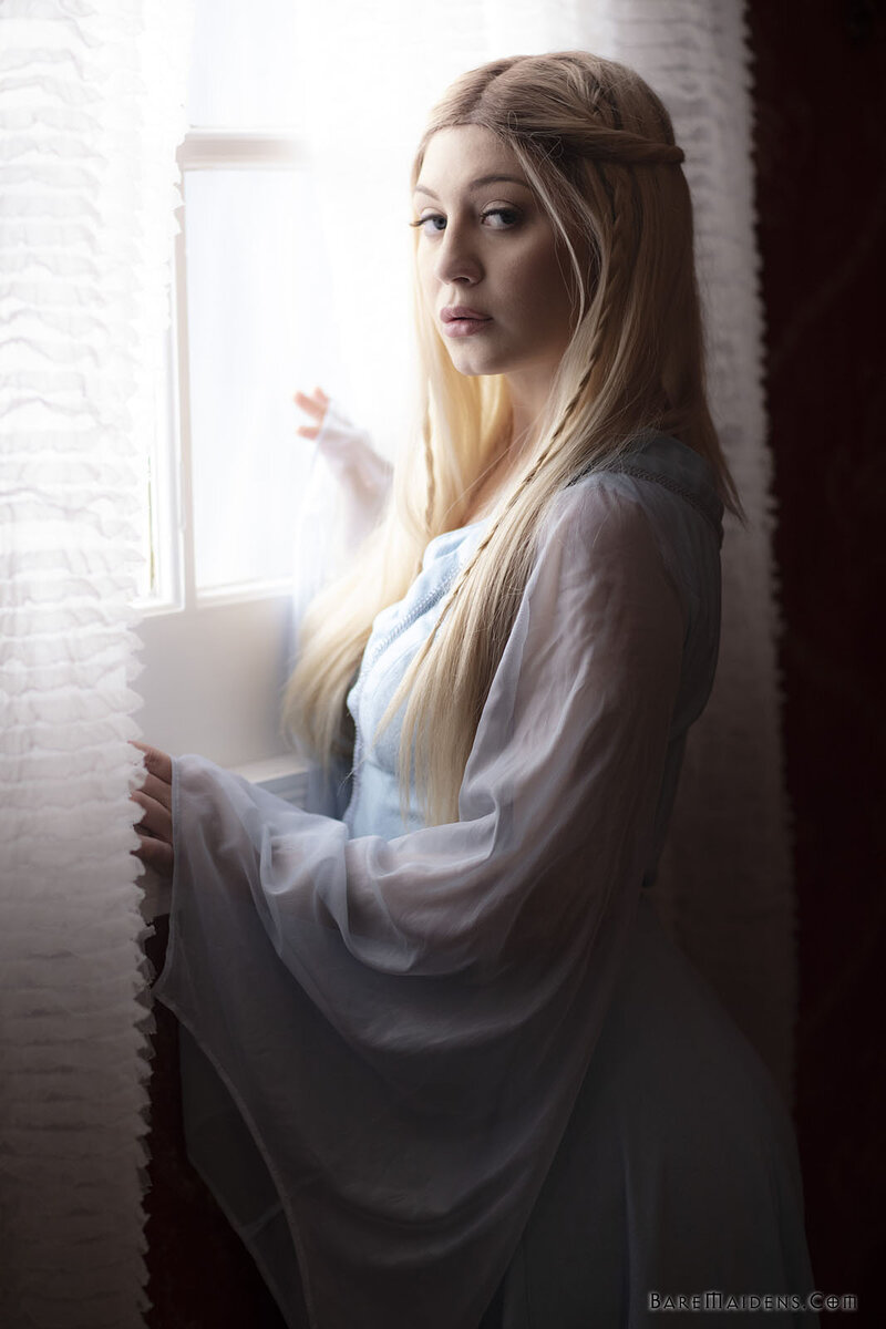 Антонина, 27